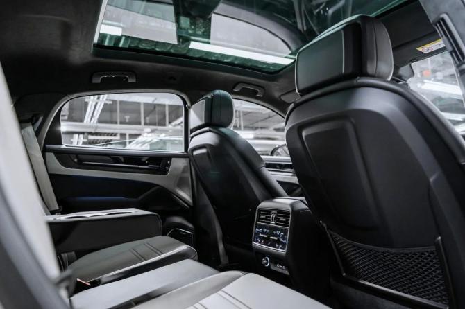 Новый Porsche Cayenne III Рестайлинг 2026 года, цена 23 900 000 рублей, внедорожник, Автокод Объявления