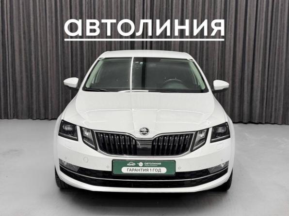 Skoda Octavia III (A7) Рестайлинг с пробегом 2019 года, цена 1 899 000 рублей, 123000 км, лифтбек, Автокод Объявления