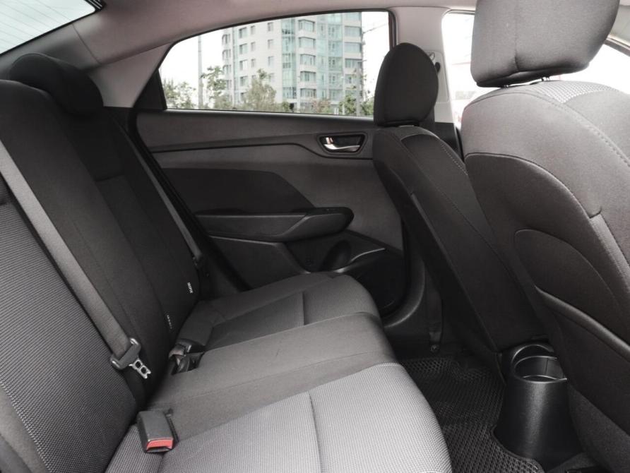 Hyundai Solaris II Казань  - изображение 8