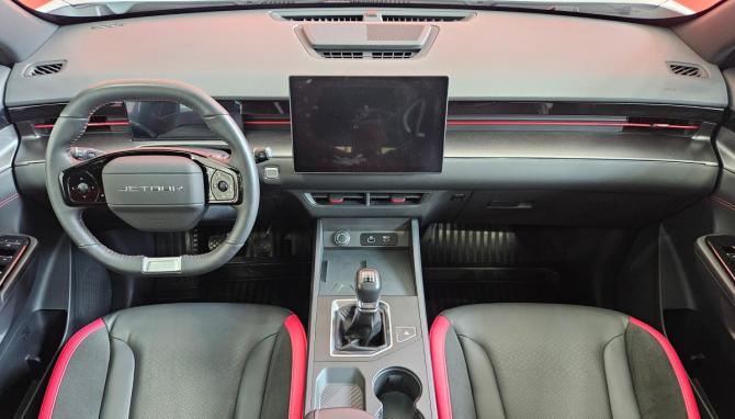 JETOUR DASHING I с пробегом 2023 года, цена 1 949 000 рублей, 9219 км, внедорожник, Автокод Объявления