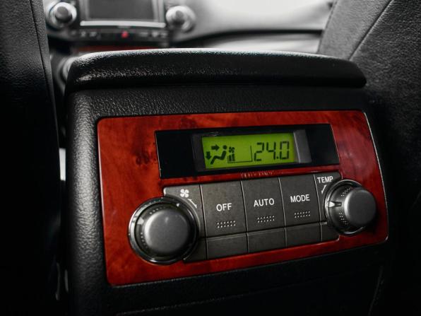 Toyota Highlander II (XU40) Рестайлинг с пробегом 2013 года, цена 1 990 000 рублей, 248374 км, внедорожник, Автокод Объявления
