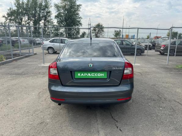 Skoda Octavia II (A5) Рестайлинг с пробегом 2011 года, цена 730 000 рублей, 195000 км, лифтбек, Автокод Объявления