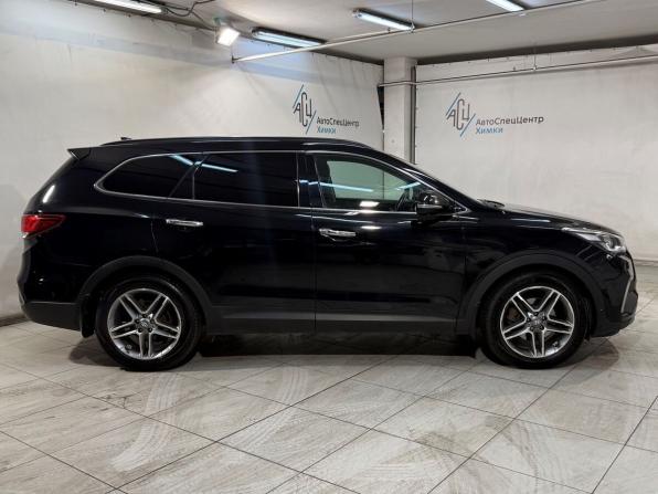 Hyundai Santa Fe III Рестайлинг с пробегом 2017 года, цена 2 869 800 рублей, 101000 км, внедорожник, Автокод Объявления