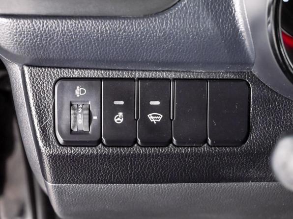 Kia Rio III Рестайлинг с пробегом 2017 года, цена 1 020 000 рублей, 117070 км, хэтчбек, Автокод Объявления