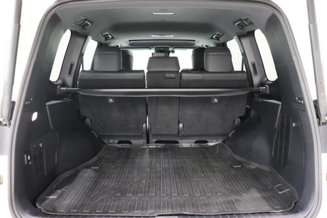 Toyota Land Cruiser 300 Series с пробегом 2021 года, цена 9 885 000 рублей, 82459 км, внедорожник, Автокод Объявления