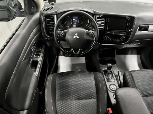 Mitsubishi Outlander III Рестайлинг 2 с пробегом 2016 года, цена 1 450 000 рублей, 231442 км, внедорожник, Автокод Объявления