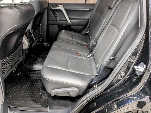 Toyota Land Cruiser Prado 150 Series Рестайлинг 2 с пробегом 2019 года, цена 4 800 000 рублей, 165000 км, внедорожник, Автокод Объявления