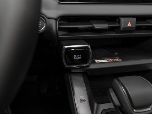 Toyota RAV4 VI (XA60) с пробегом 2026 года, цена 4 200 000 рублей, 23 км, внедорожник, Автокод Объявления