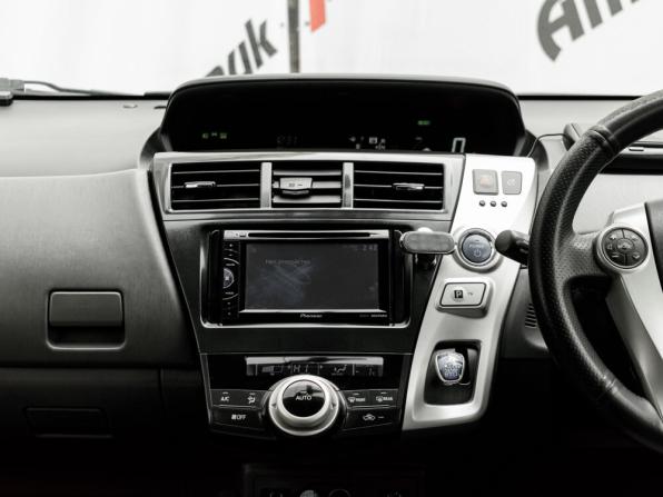 Toyota Prius Alpha I (ZVW40/41) с пробегом 2011 года, цена 1 000 000 рублей, 284771 км, универсал, Автокод Объявления