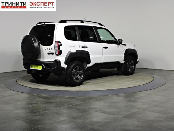 Lada (ВАЗ) Niva Travel I с пробегом 2023 года, цена 977 000 рублей, 51771 км, внедорожник, Автокод Объявления