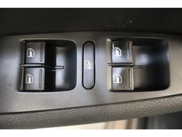 Volkswagen Jetta VI с пробегом 2013 года, цена 1 049 000 рублей, 107940 км, седан, Автокод Объявления