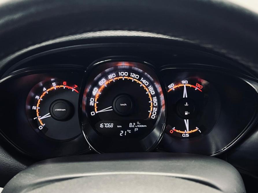 Lada (ВАЗ) Vesta I Санкт-Петербург  - изображение 19