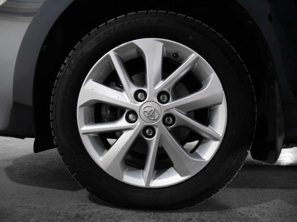 Toyota Corolla XI (E160 E170 E180) с пробегом 2013 года, цена 1 435 000 рублей, 155544 км, седан, Автокод Объявления
