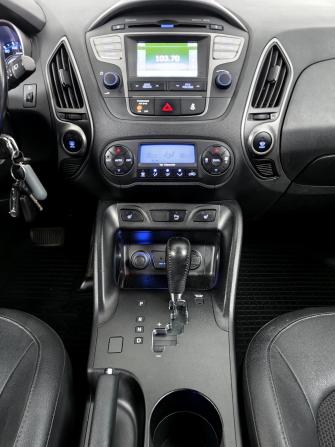 Hyundai ix35 I Рестайлинг с пробегом 2014 года, цена 1 299 000 рублей, 216917 км, внедорожник, Автокод Объявления