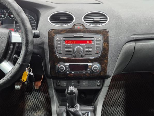 Ford Focus II с пробегом 2007 года, цена 450 000 рублей, 240000 км, седан, Автокод Объявления
