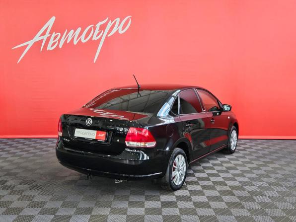 Volkswagen Polo V с пробегом 2014 года, цена 740 000 рублей, 209990 км, седан, Автокод Объявления