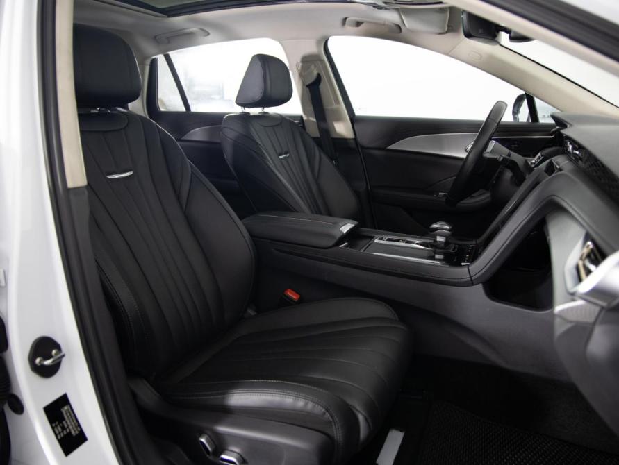 Hongqi H5 II Санкт-Петербург  - изображение 13