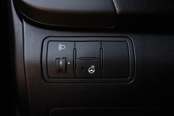 Hyundai Solaris I Рестайлинг с пробегом 2014 года, цена 820 000 рублей, 144774 км, седан, Автокод Объявления