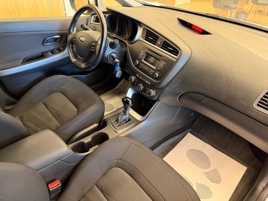 Kia Ceed II Рестайлинг Санкт-Петербург  - изображение 10