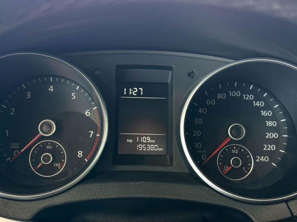 Volkswagen Golf VI с пробегом 2011 года, цена 700 000 рублей, 195380 км, хэтчбек, Автокод Объявления