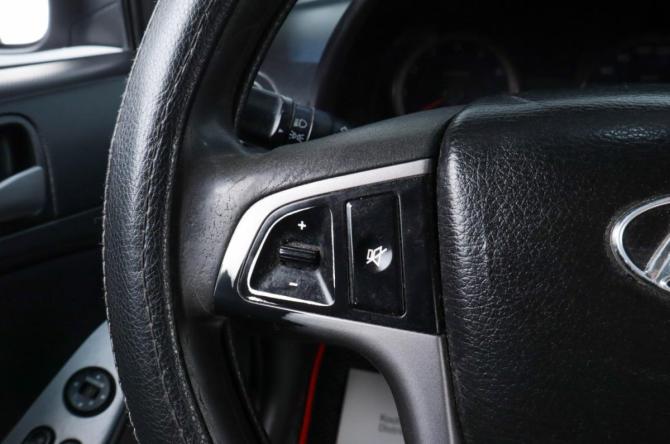 Hyundai Solaris I Рестайлинг с пробегом 2014 года, цена 629 000 рублей, 247371 км, седан, Автокод Объявления