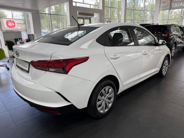 Hyundai Solaris II Рестайлинг с пробегом 2021 года, цена 1 598 000 рублей, 84237 км, седан, Автокод Объявления