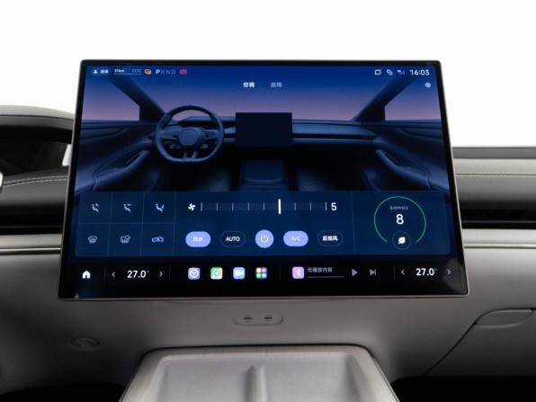 Xiaomi SU7 I с пробегом 2024 года, цена 6 847 055 рублей, 209 км, седан, Автокод Объявления