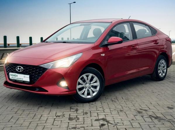 Hyundai Solaris II Рестайлинг с пробегом 2021 года, цена 1 550 000 рублей, 47500 км, седан, Автокод Объявления