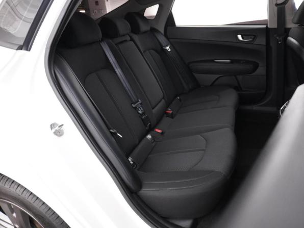 Kia Optima IV Рестайлинг с пробегом 2019 года, цена 1 699 077 рублей, 172357 км, седан, Автокод Объявления