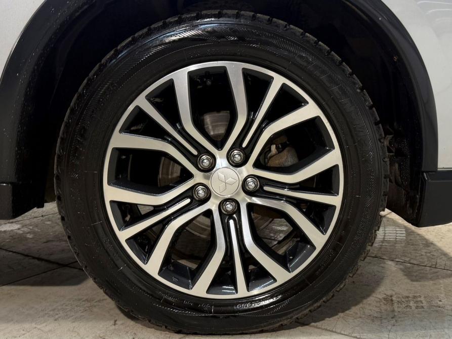 Mitsubishi Outlander III Рестайлинг 2 Химки  - изображение 15