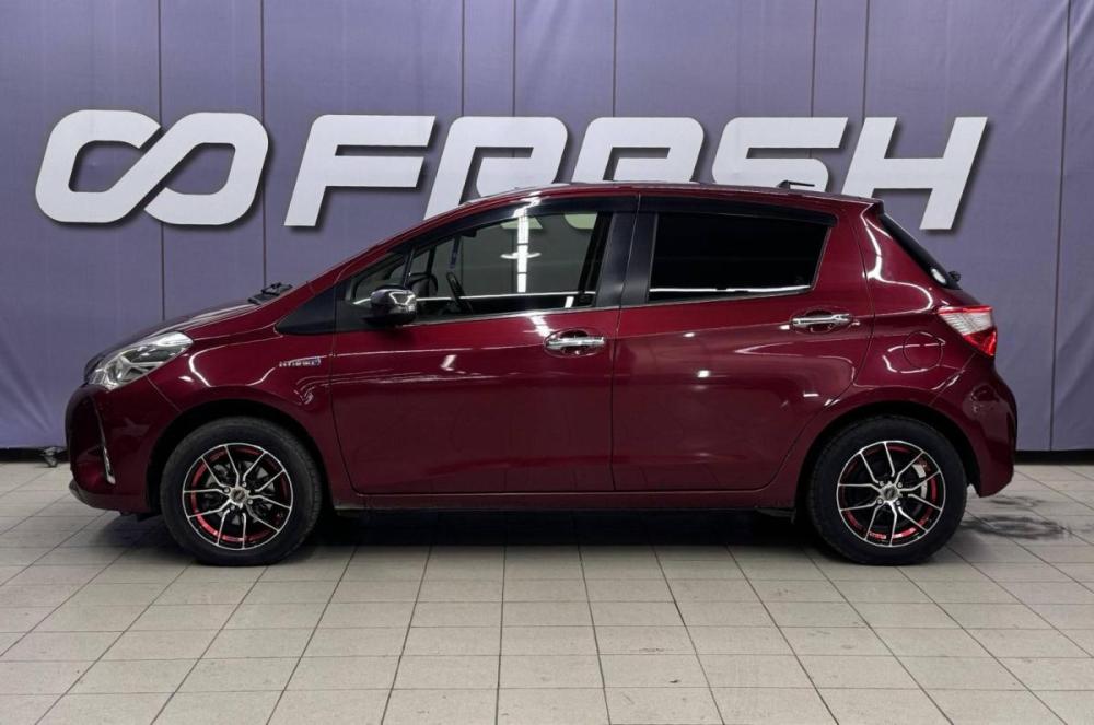 Toyota Vitz III (XP130) Рестайлинг Благовещенск  - изображение 6