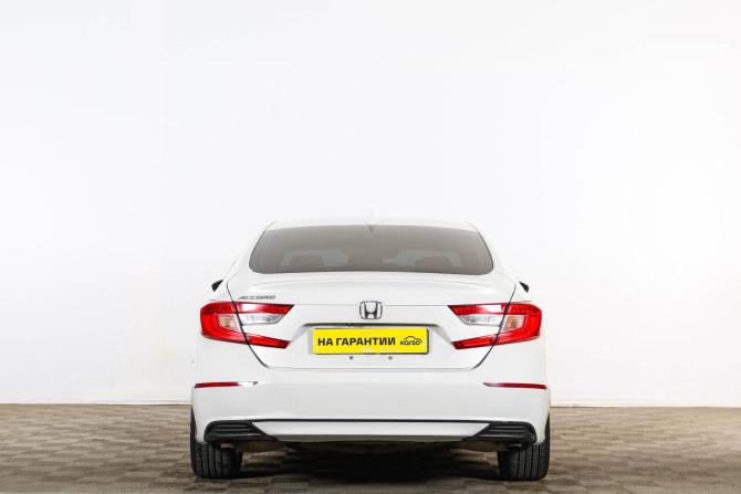 Honda Accord X с пробегом 2019 года, цена 1 899 000 рублей, 230000 км, седан, Автокод Объявления