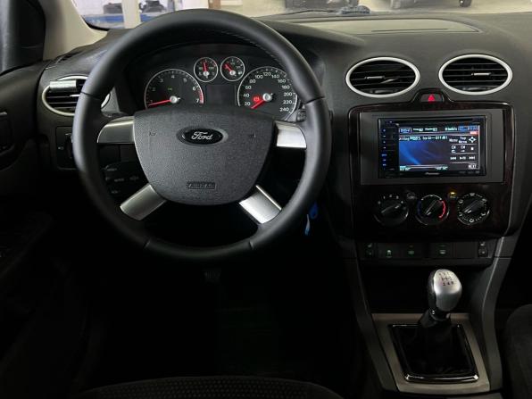 Ford Focus II с пробегом 2006 года, цена 499 000 рублей, 116134 км, седан, Автокод Объявления