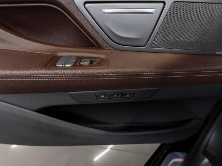 BMW 7 серии VI (G11/G12) Рестайлинг Москва  - изображение 18