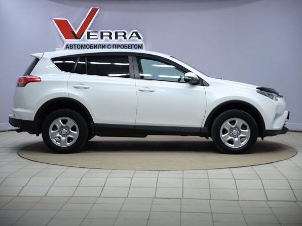 Toyota RAV4 IV (XA40) Рестайлинг с пробегом 2018 года, цена 2 550 000 рублей, 104280 км, внедорожник, Автокод Объявления