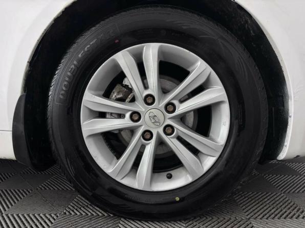 Hyundai Sonata VI (YF) с пробегом 2010 года, цена 649 000 рублей, 318803 км, седан, Автокод Объявления