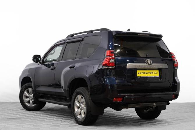 Toyota Land Cruiser Prado 150 Series Рестайлинг 2 с пробегом 2018 года, цена 4 799 000 рублей, 117000 км, внедорожник, Автокод Объявления