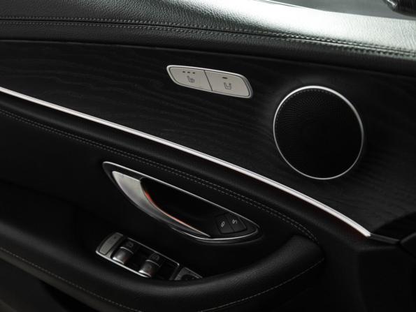 Mercedes-Benz E-Класс V (W213 S213 C238) с пробегом 2019 года, цена 2 449 585 рублей, 268708 км, седан, Автокод Объявления