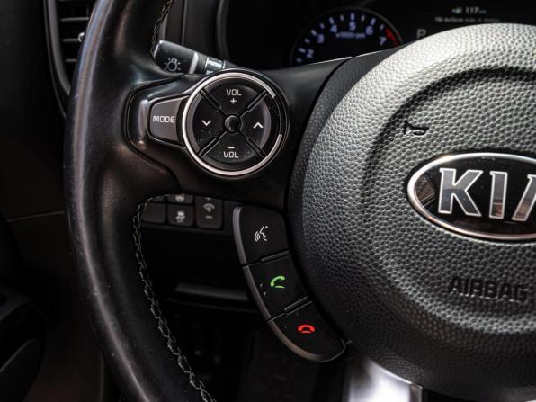 Kia Soul II Рестайлинг с пробегом 2018 года, цена 1 775 000 рублей, 86866 км, хэтчбек, Автокод Объявления