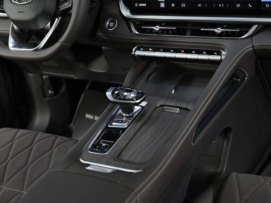 Geely Monjaro I Рестайлинг 2 Москва  - изображение 15