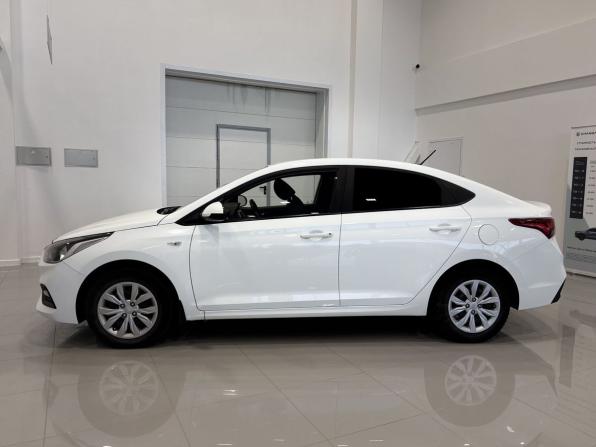 Hyundai Solaris II с пробегом 2019 года, цена 1 295 000 рублей, 105060 км, седан, Автокод Объявления