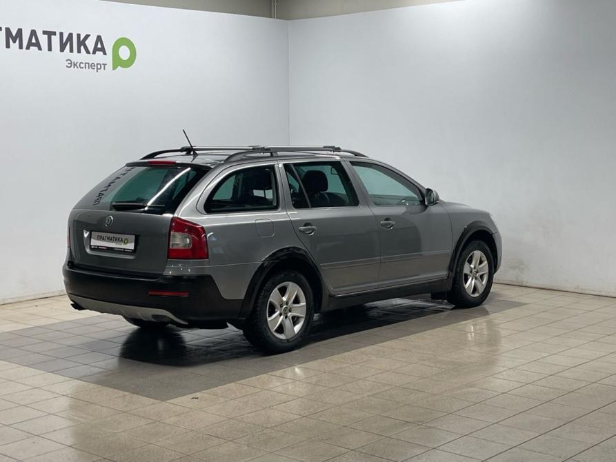 Skoda Octavia II (A5) Рестайлинг Санкт-Петербург  - изображение 4