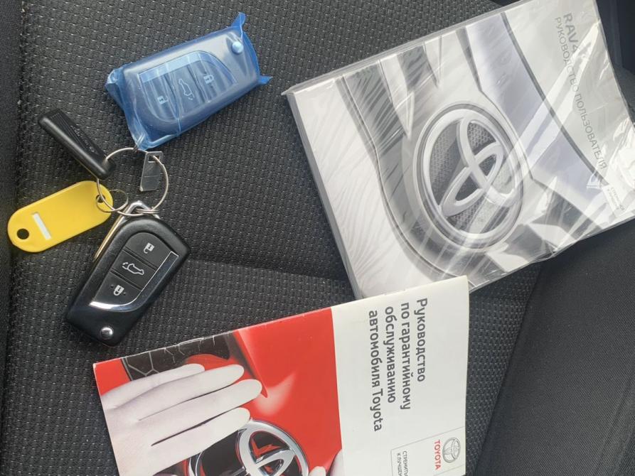 Toyota RAV4 IV (XA40) Рестайлинг Екатеринбург  - изображение 13