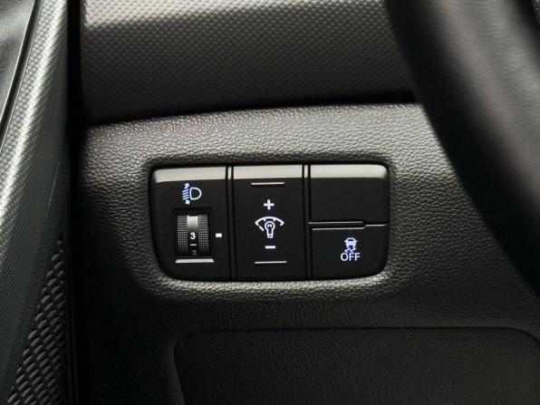 Hyundai Creta I с пробегом 2018 года, цена 1 859 000 рублей, 93037 км, внедорожник, Автокод Объявления