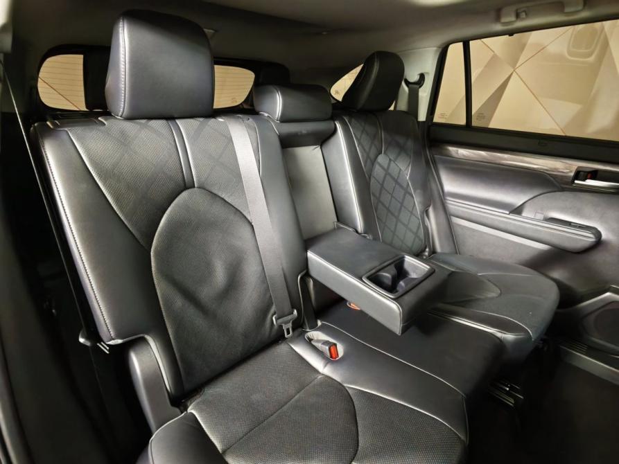 Toyota Highlander IV (XU70) Москва  - изображение 16