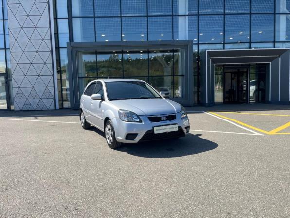 Kia Rio II Рестайлинг с пробегом 2011 года, цена 525 000 рублей, 202343 км, хэтчбек, Автокод Объявления