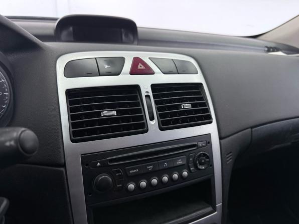Peugeot 307 I Рестайлинг с пробегом 2007 года, цена 449 000 рублей, 179656 км, хэтчбек, Автокод Объявления