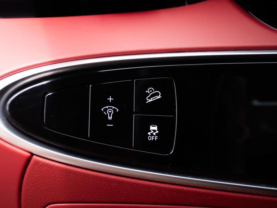 Genesis GV70 I Москва  - изображение 18