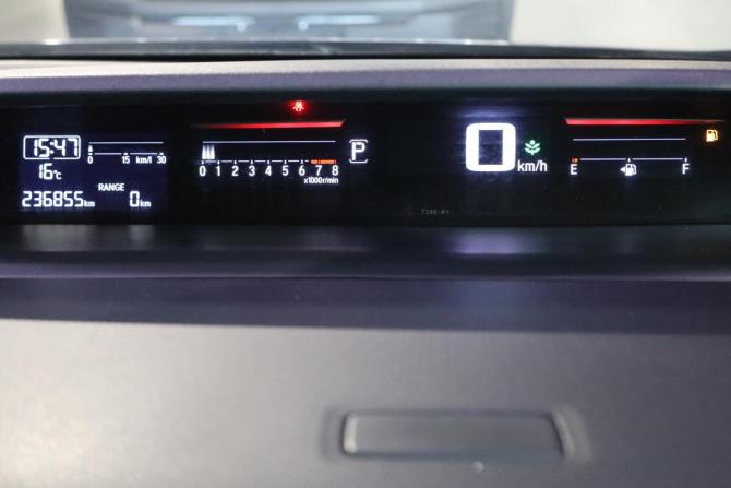 Honda Stepwgn V с пробегом 2017 года, цена 1 269 000 рублей, 235000 км, минивэн, Автокод Объявления