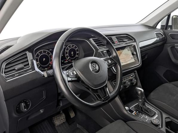 Volkswagen Tiguan II с пробегом 2018 года, цена 2 790 000 рублей, 116237 км, внедорожник, Автокод Объявления